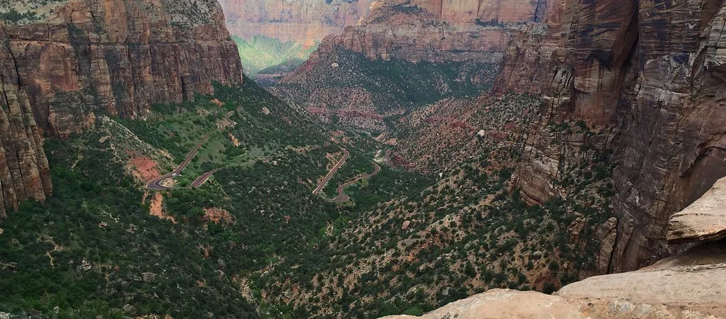Zion National Park on a Budget 2026: Park Fees, Lodging, Camping and Road-Trip Costs